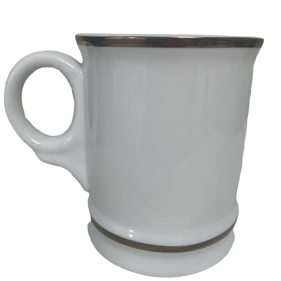 Williams Sonoma White Gold Monogrammed Initial Mug Coffee Cup, Letter W - Picture 4 of 6